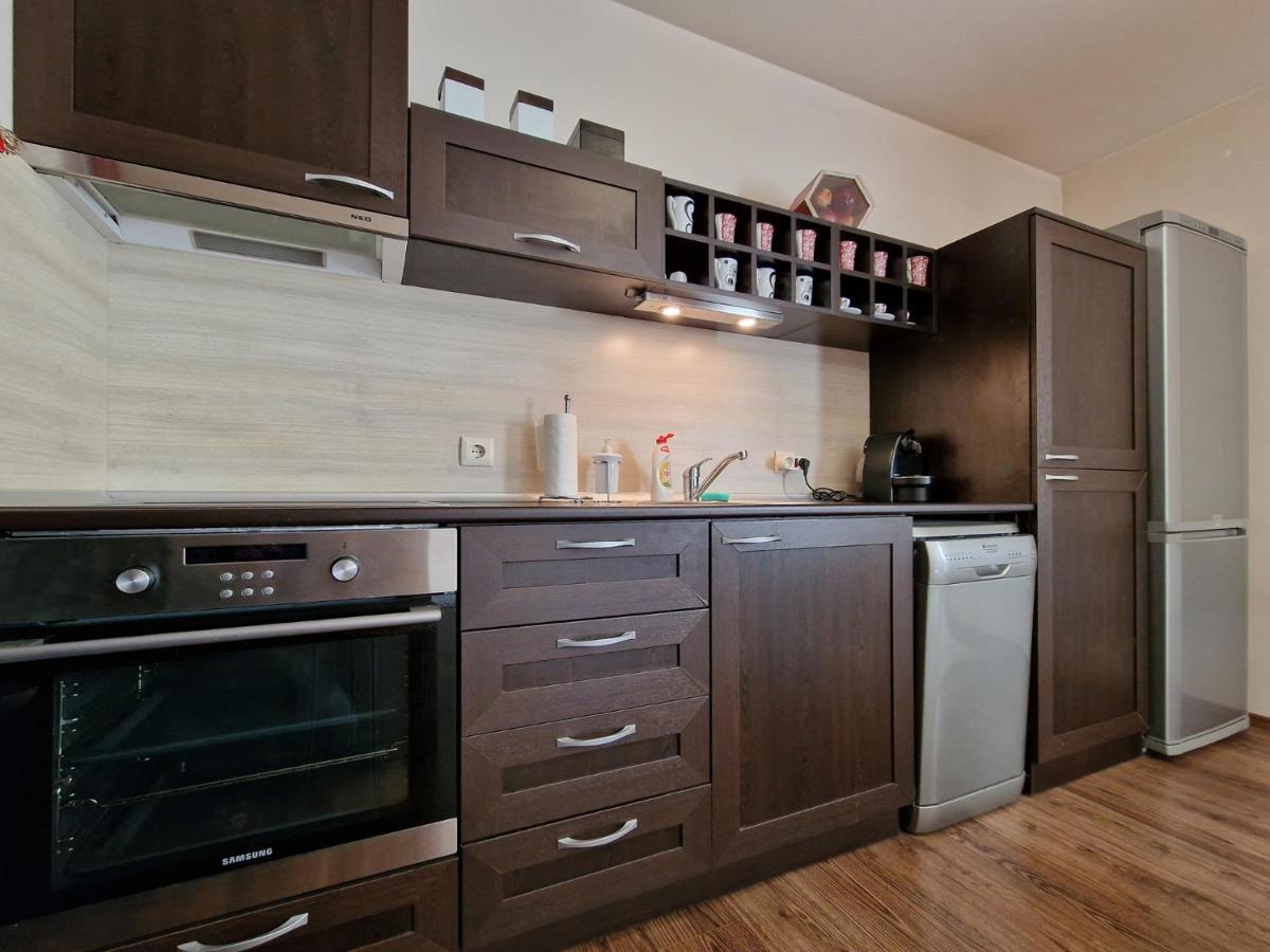 Bansko Royal Towers - 2Bd Flat With Parking By Flat Mаnager Apartment Exterior photo
